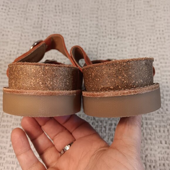 Sofft women's cardinal red suede leather adjustable slide sandals sz 8 Medium - Picture 8 of 15